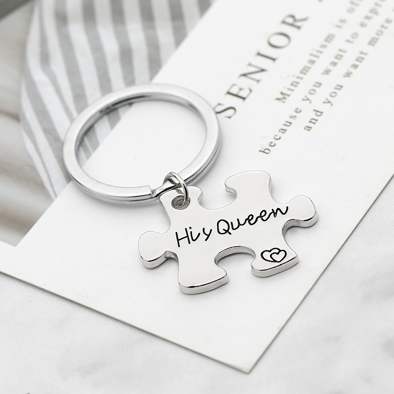Fashion Simple  New Geometric Puzzle Stitching Lettering King Queen Couple Key Chain Nihaojewelry Wholesale display picture 5