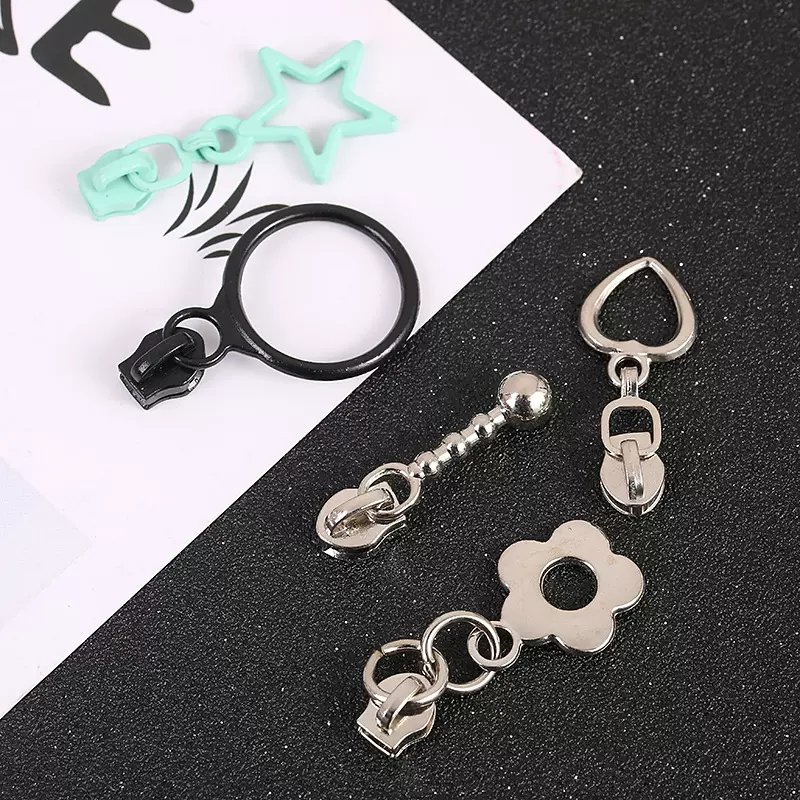 厂家现货3号5号电泳尼龙拉链头喷漆拉链头箱包家纺服饰用拉头批发