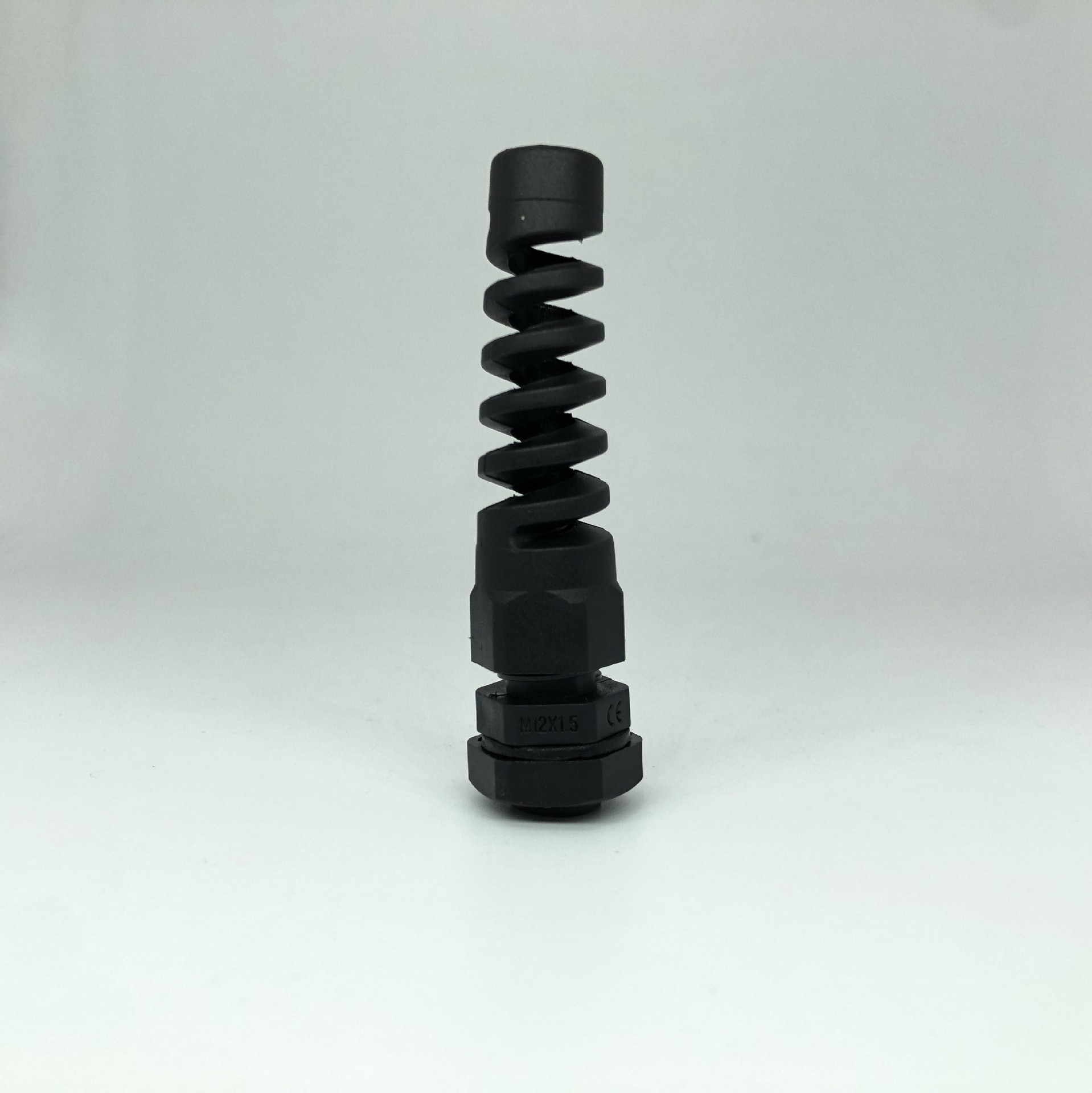 厂家直供M12/PG7分体防折弯电缆接头尼龙防水固定头耐扭式保护