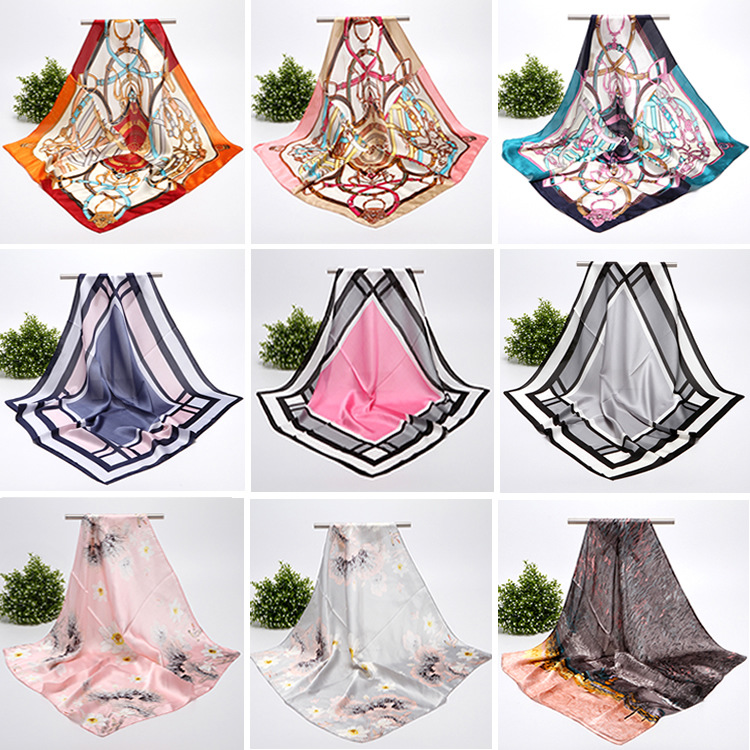 Foulard quadrato in raso per donna sciarpa versatile hijab_voghion.com