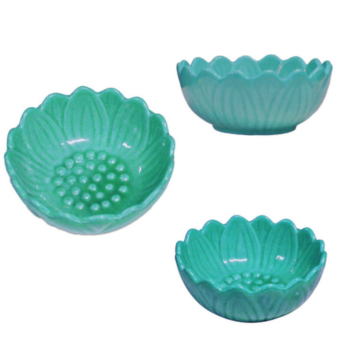 Multifunctional Lotus Ceramic Diffuser with Tray for Incense Cones, Sandalwood Candles, and Candle Holders