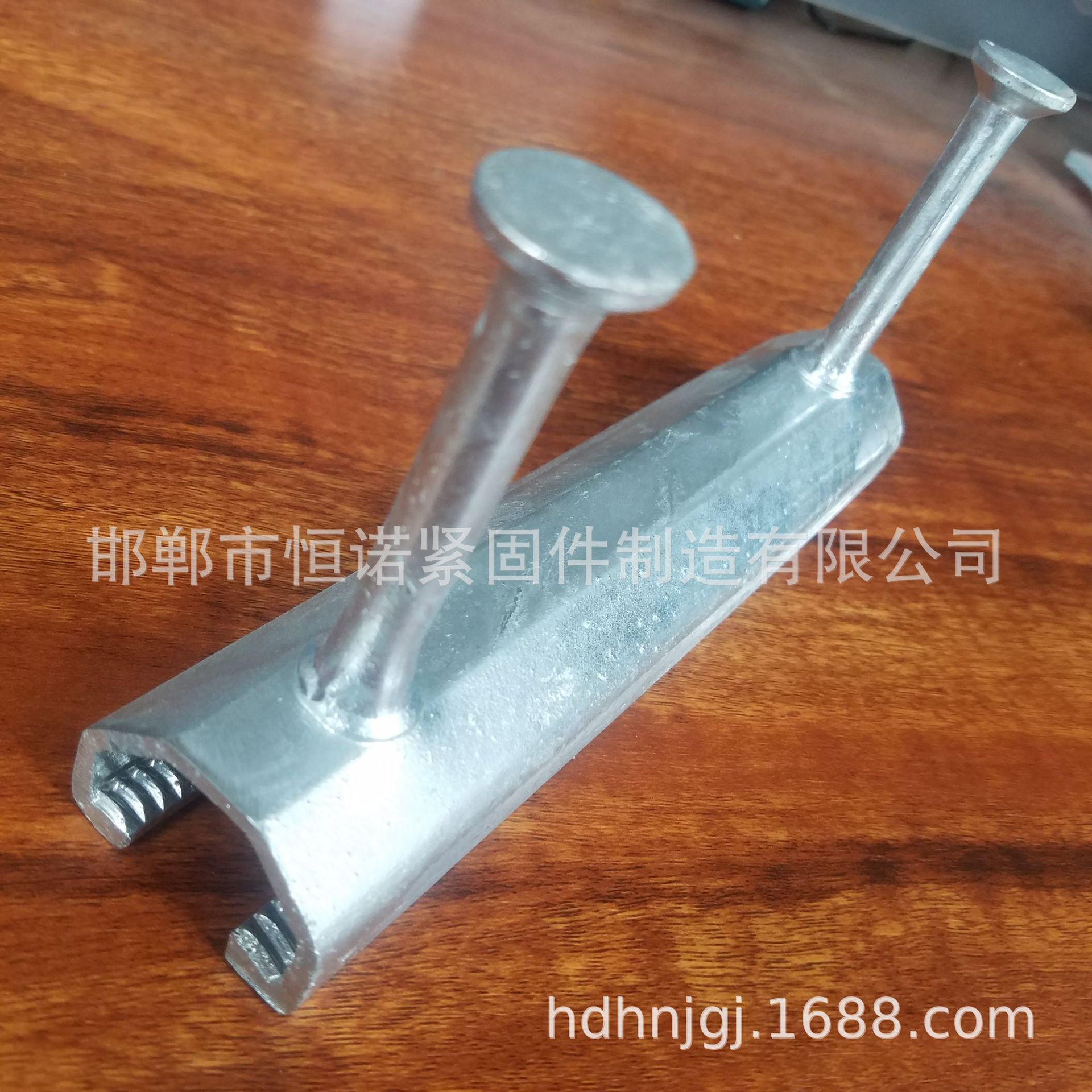 河北恒诺厂家现货供应41*28V型槽道 V型预埋槽道