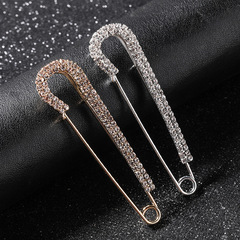 European and American rhinestone brooches, creative alloy diamond sweater accessories, pins and scarf buttons, cross-border foreign trade accessories