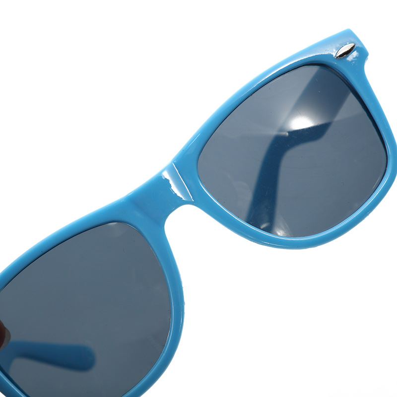 Gafas de Sol Infantiles con Marco Completo de Plástico para Regalo de Cumpleaños image 5