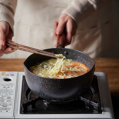 Japan Snow pan Snowflake Maifanite The milk pot non-stick cookware Small pot Mini multi-function household Soup pot