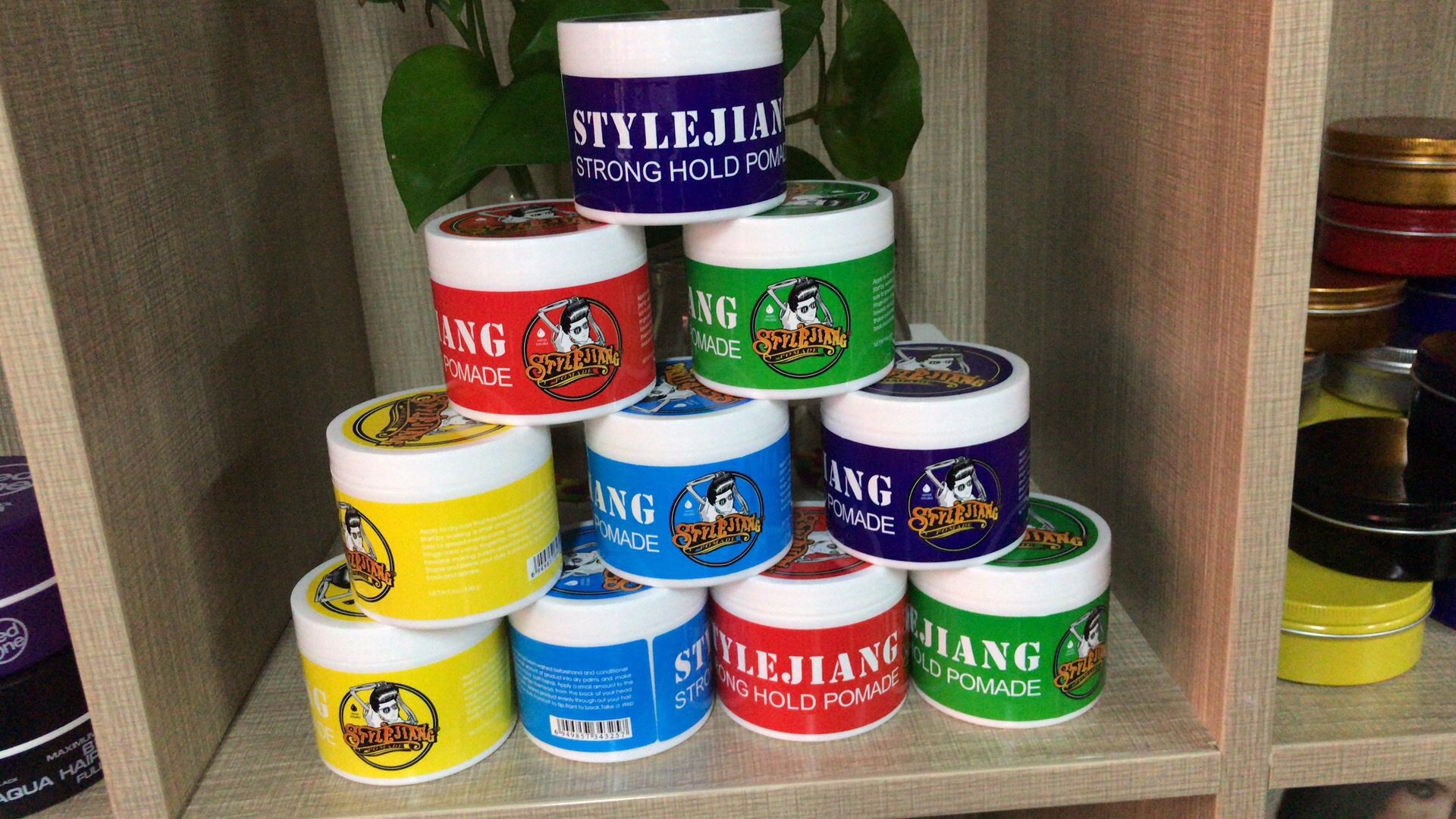 17979910093850098546