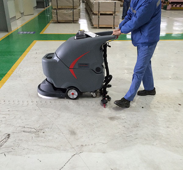 手推式洗地機(jī),駕駛式掃地機(jī),工廠洗地機(jī),手推式掃地機(jī),冷水高壓清洗機(jī),大功率工業(yè)吸塵器 手推式洗地機(jī),駕駛式掃地機(jī),工廠洗地機(jī),手推式掃地機(jī),冷水高壓清洗機(jī),大功率工業(yè)吸塵器