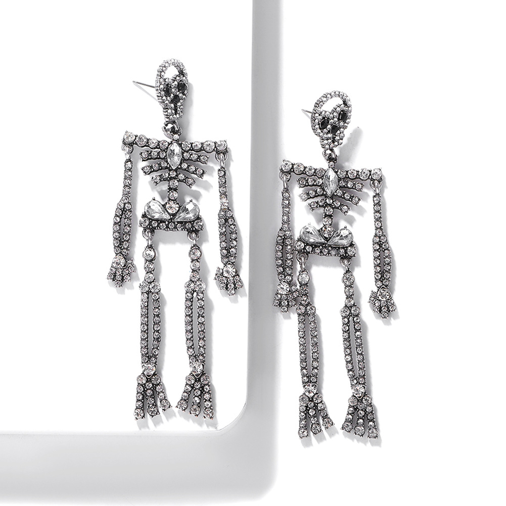 Sleek Minimalist Alloy Studded Skeleton Earrings display picture 9