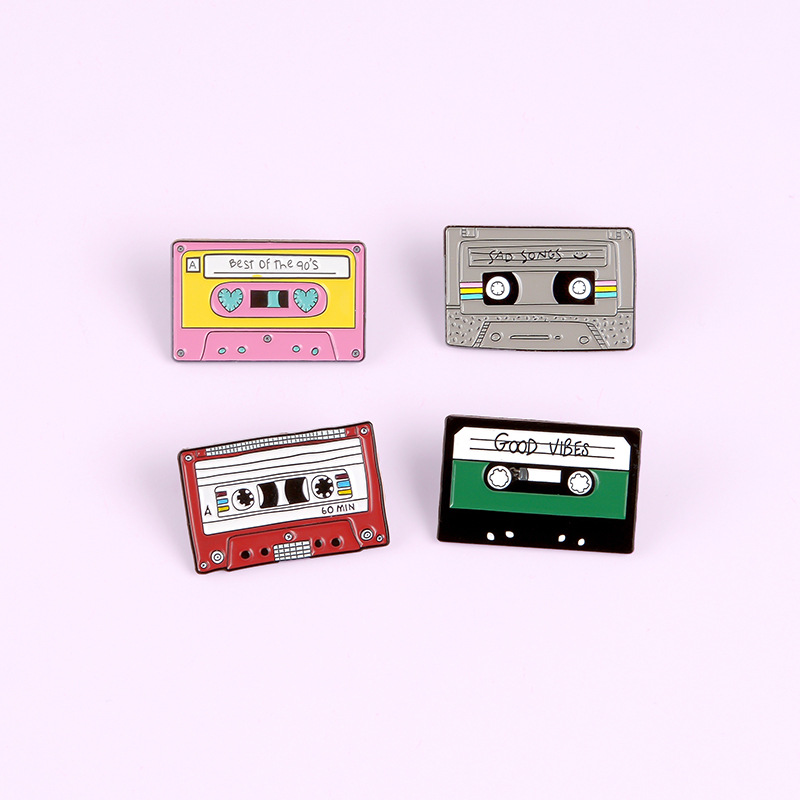 Holiday, Christmas Occasion Retro Pin Cartoon Tape Alloy Plating Unisex Brooches