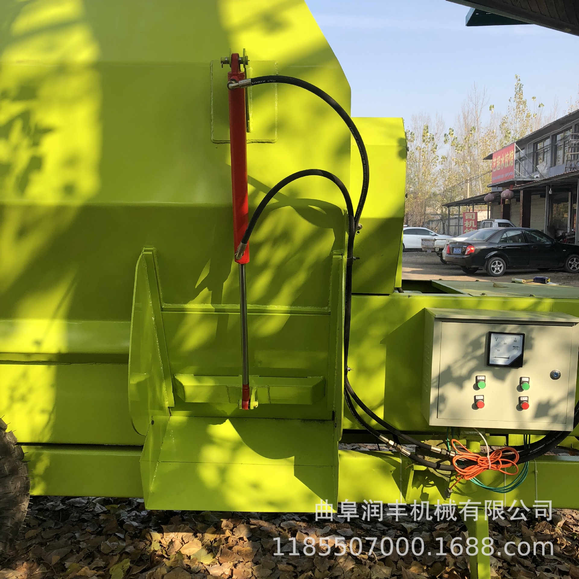 六盘水单人操作搅拌机 容量大牧场搅拌机