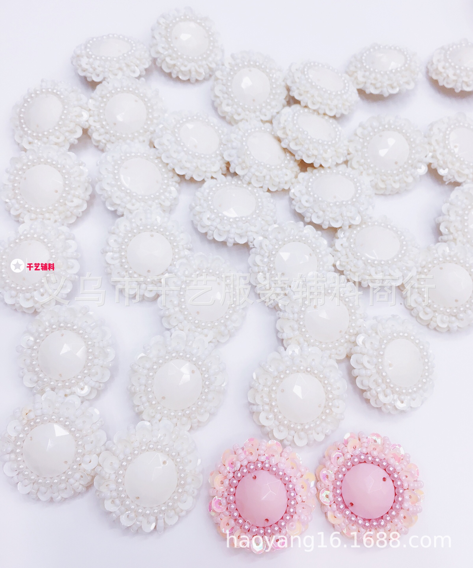 手工订珠压脚包扣，手工缝珠DIY包配件，中国风毛衣大衣时装纽扣