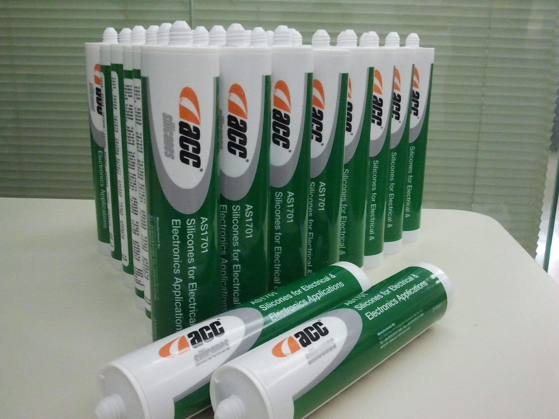 供应ACC AS1820自流平白色单组份rtv硅胶