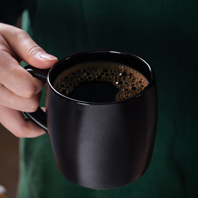 Taza de café grande Taza de cerámica con taza de nuez Taza de cerámica