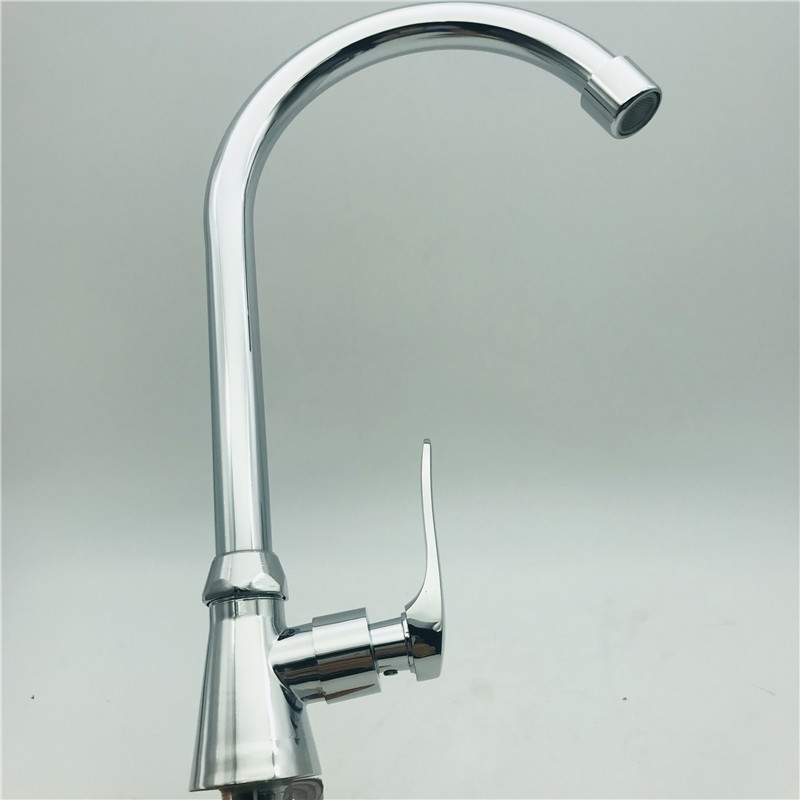 Rotating faucet single cold oblique vertical faucet vertical vegetable basin sink faucet laundry pool