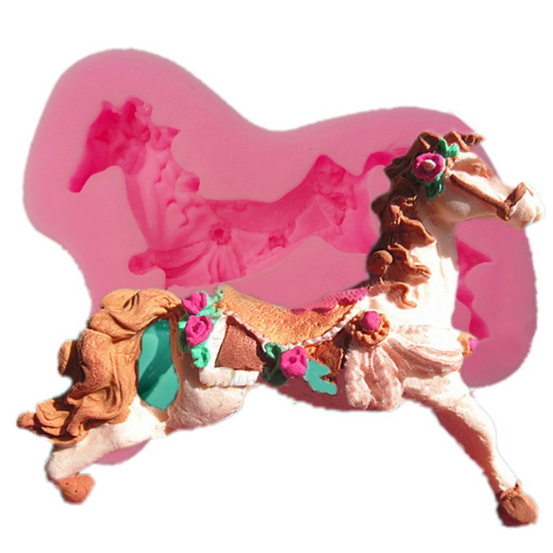 翻糖烘培蛋糕模具 旋转木马硅胶巧克力模飞马粘土蛋糕工具