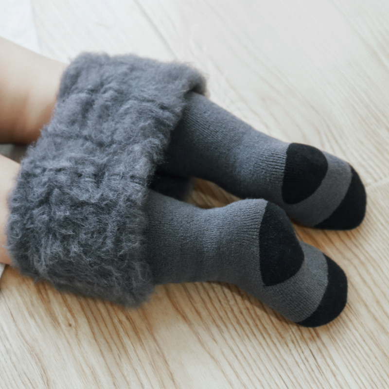 19 new pattern Autumn and winter children Brushed Pantyhose thickening Plush baby Leggings keep warm pp Baby Tights