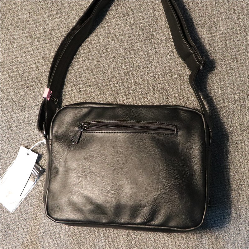 nuova borsa a tracolla semplice da uomo alla moda a tre scatole, zaino per cellulare, tablet, borsa a tracolla da uomo giapponese e coreana_voghion.com