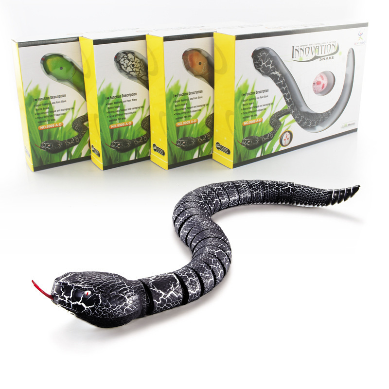 Infrared remote control cobra USB charging retractable funny tricky simulation snake