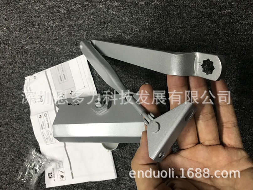 ��ӦӢ���������ڱ�����Briton121SE(�����Żݣ�