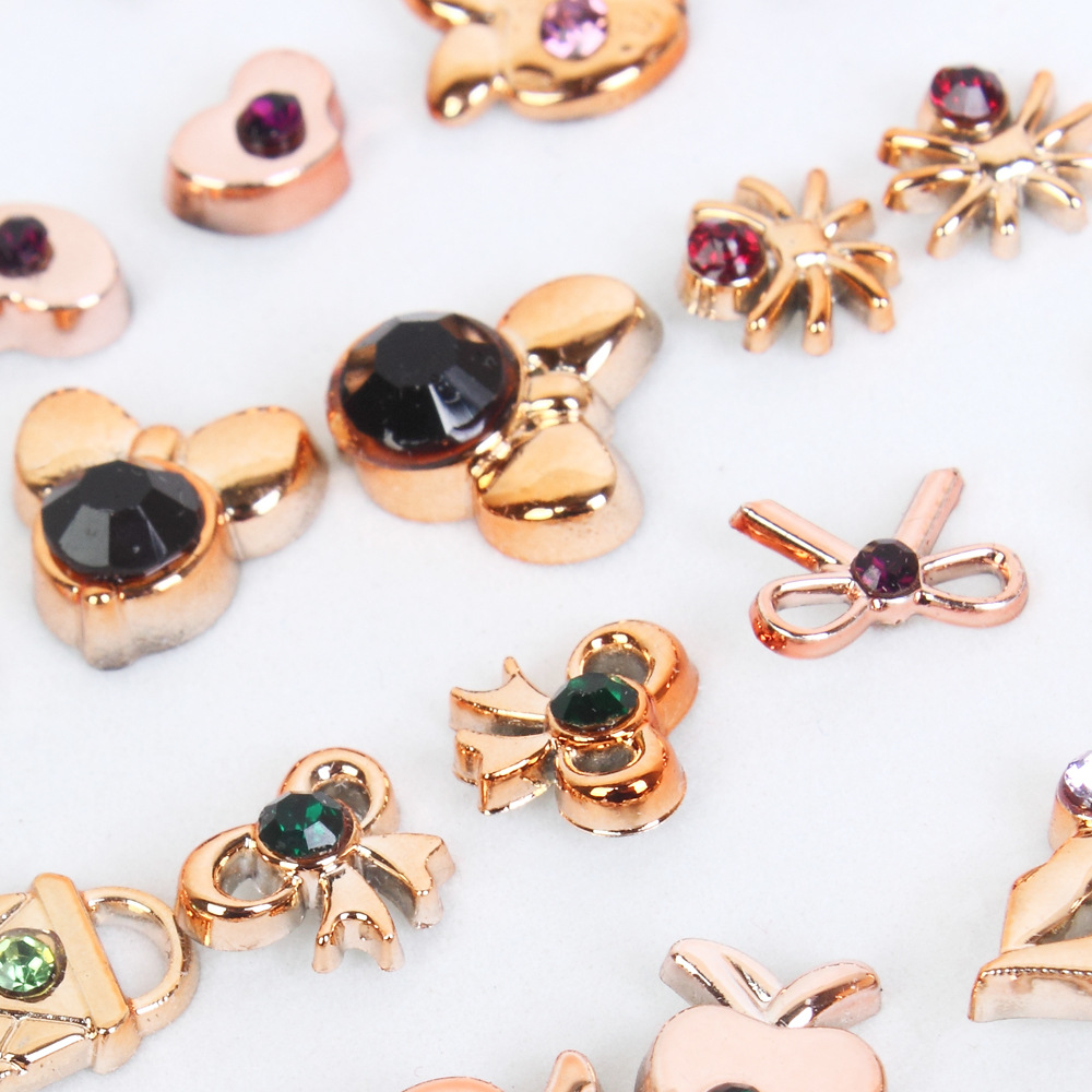 140g Weight 1 Set Simple Style Geometric Heart Shape Flower Inlay Plastic Rhinestones Ear Studs