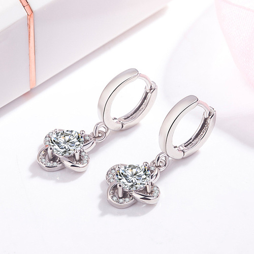 Korean version of the new sparkling diamond four-leaf clover long earrings for women with zircon purple diamond earrings sweet temperament fashion jewelry