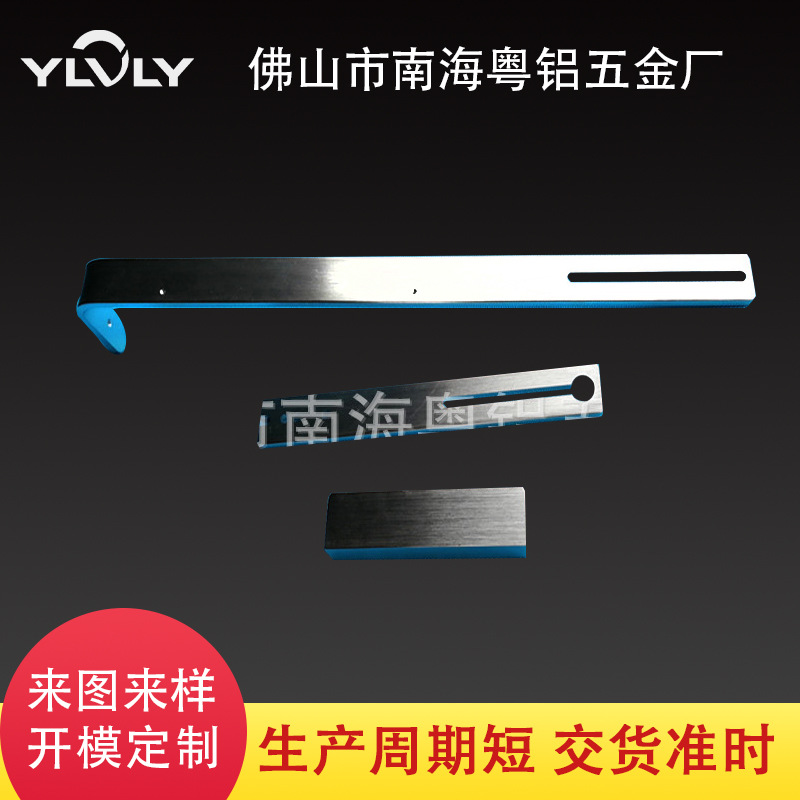 12158615517_1631869721.jpg?fk12400