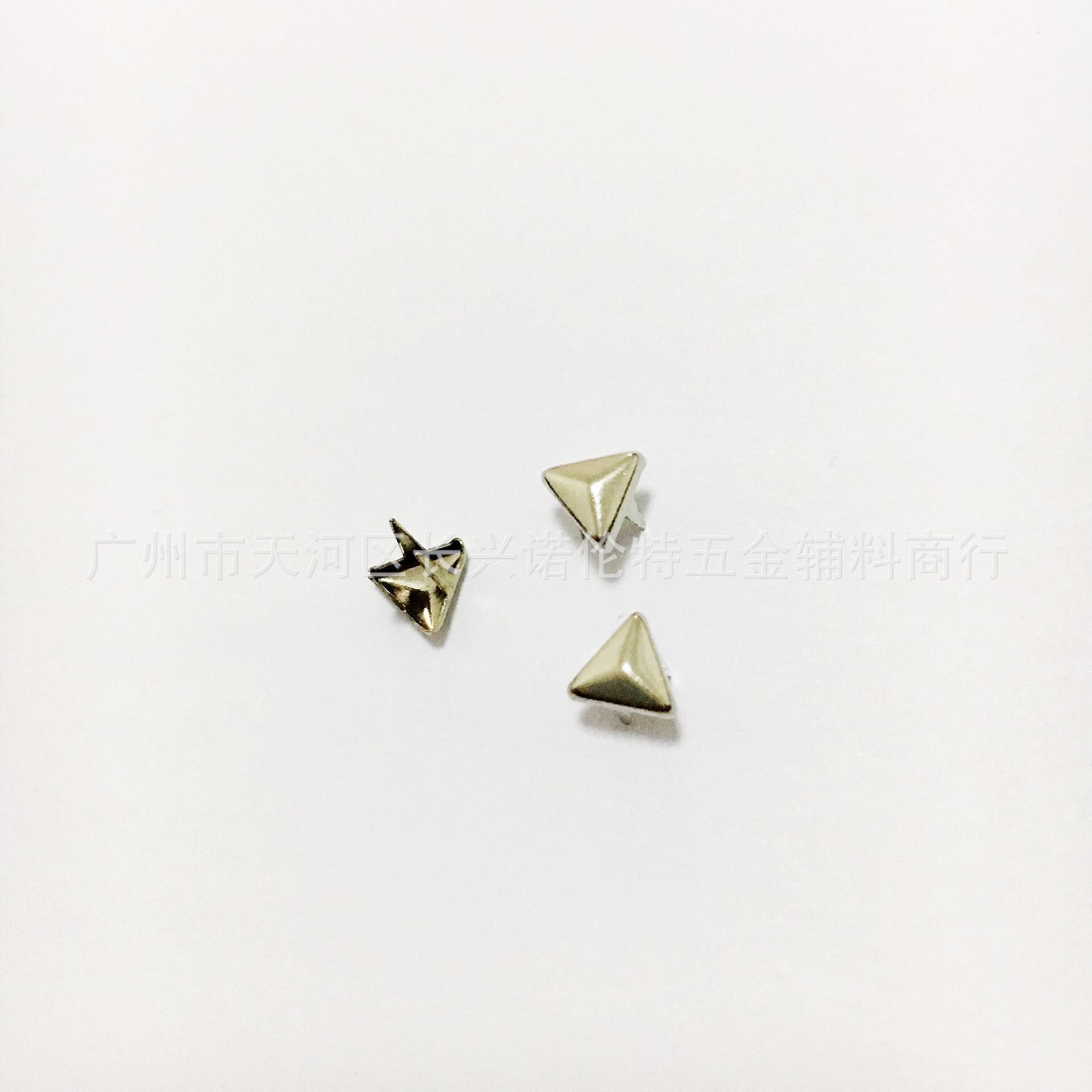 27BC2ABC-202F-42B6-B2E1-A2328B