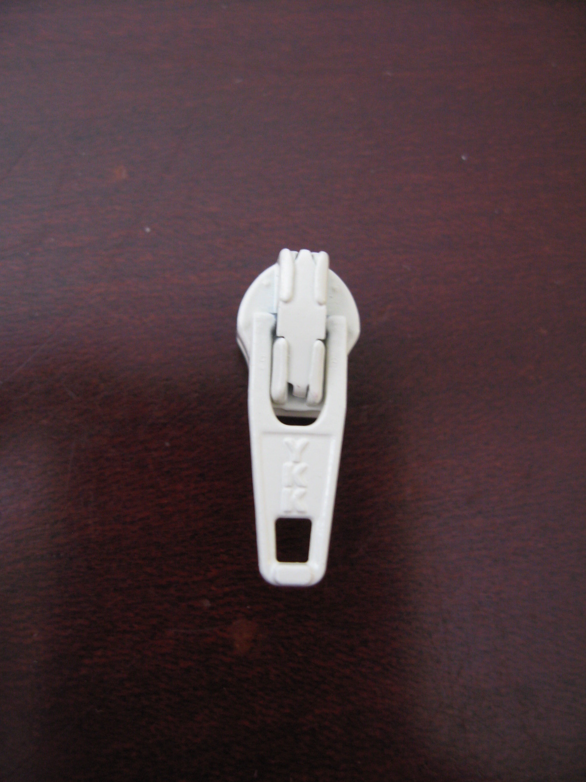 YKK拉链  3/5/8号尼龙拉头  YKK拉链