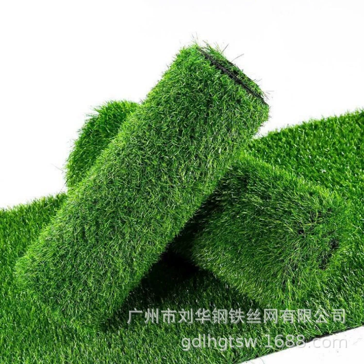 Прямая продажа зеленого газонного покрытия искусственный газон экологичный поддельный газон наружной стены монтаж газона строительная площадка газон