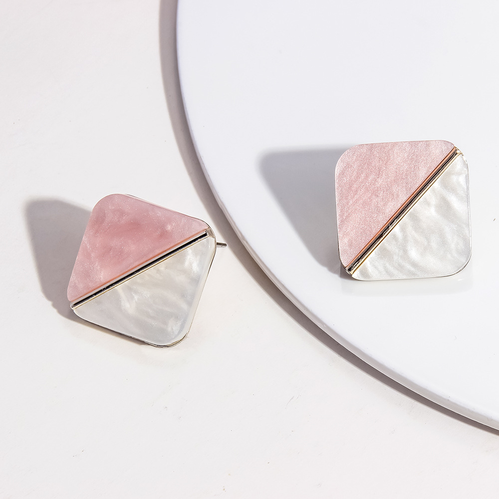 Wholesale Jewelry Retro Color Matching Rhombus Stitching Earrings Nihaojewelry display picture 6