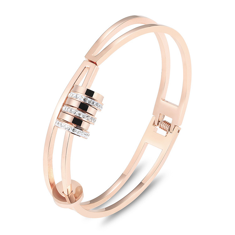 fashionable geometric ring