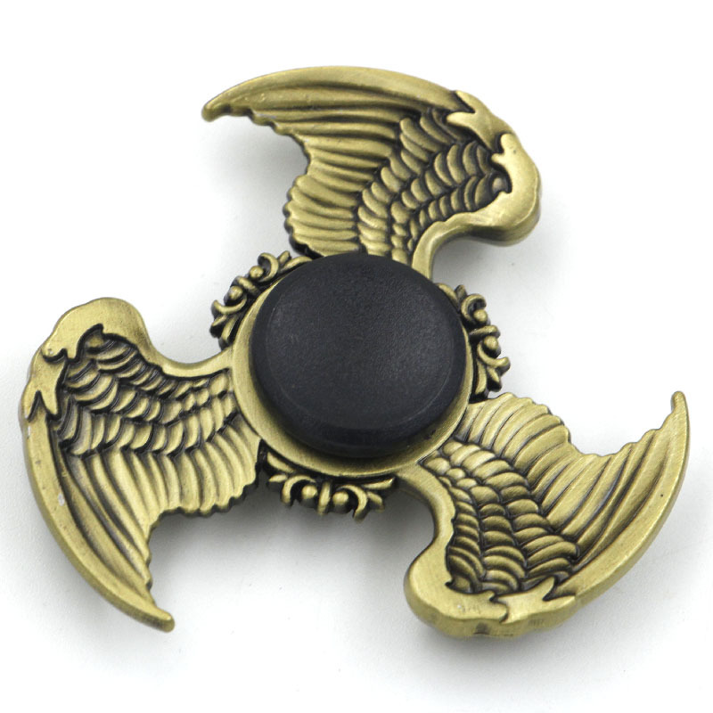 古铜色指尖陀螺