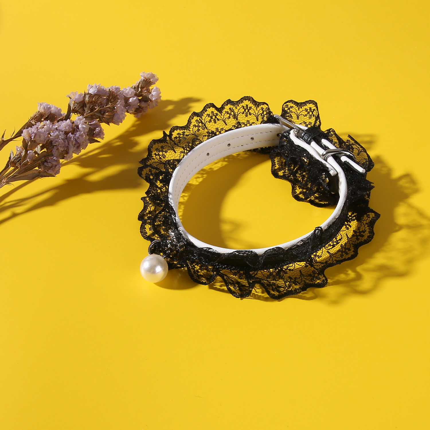 Adjustable Lace Collar