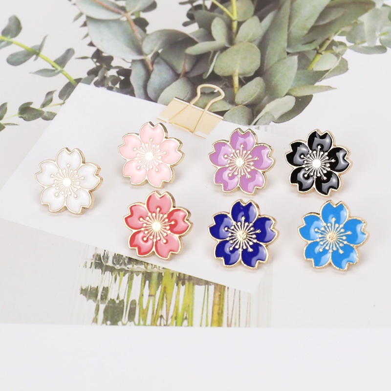 Cute Cartoon Cherry Blossom Dripping Oil Alloy Brooch display picture 3