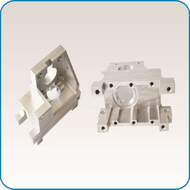 【汽摩配件加工】