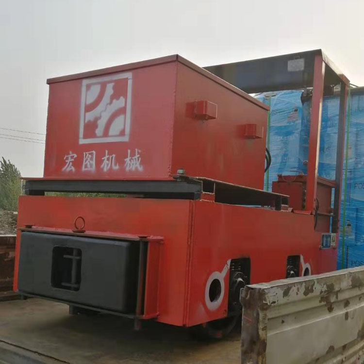 宏图机械蓄电池电机车稳定性强 供应工矿蓄电池电机车 质量保证