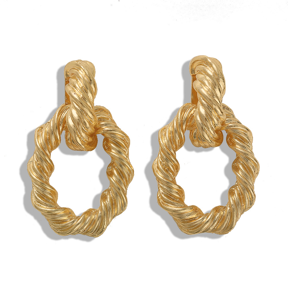 Za Même Style Métal Alliage Boucles D'oreilles Européen Et Américain New Électrolytique Ovale Boucles D'oreilles Rétro Style Boucle D'oreille Accessoires En Stock En Gros display picture 3