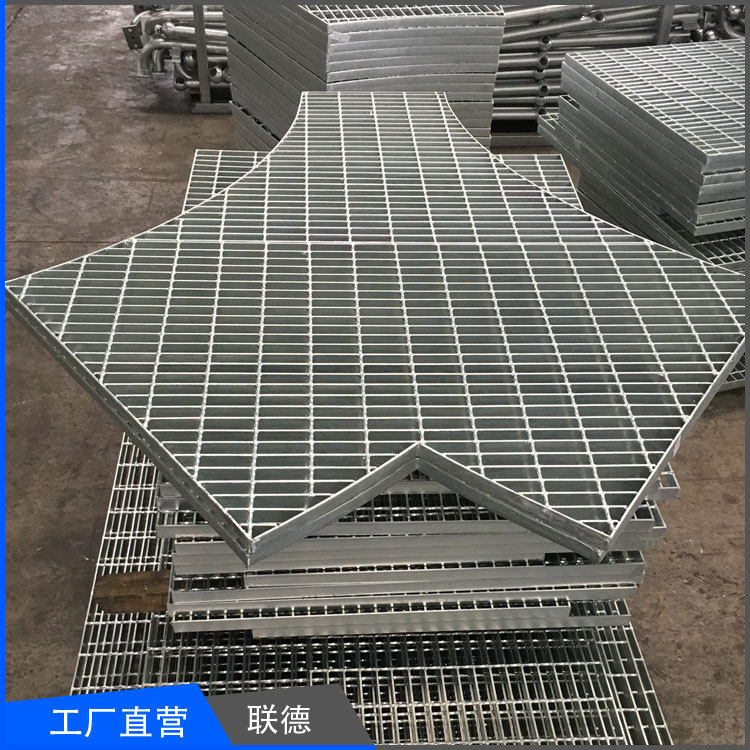 厂家直销热镀锌钢格板 齿形防滑格栅板 平台踏步板 排水沟盖板|ms