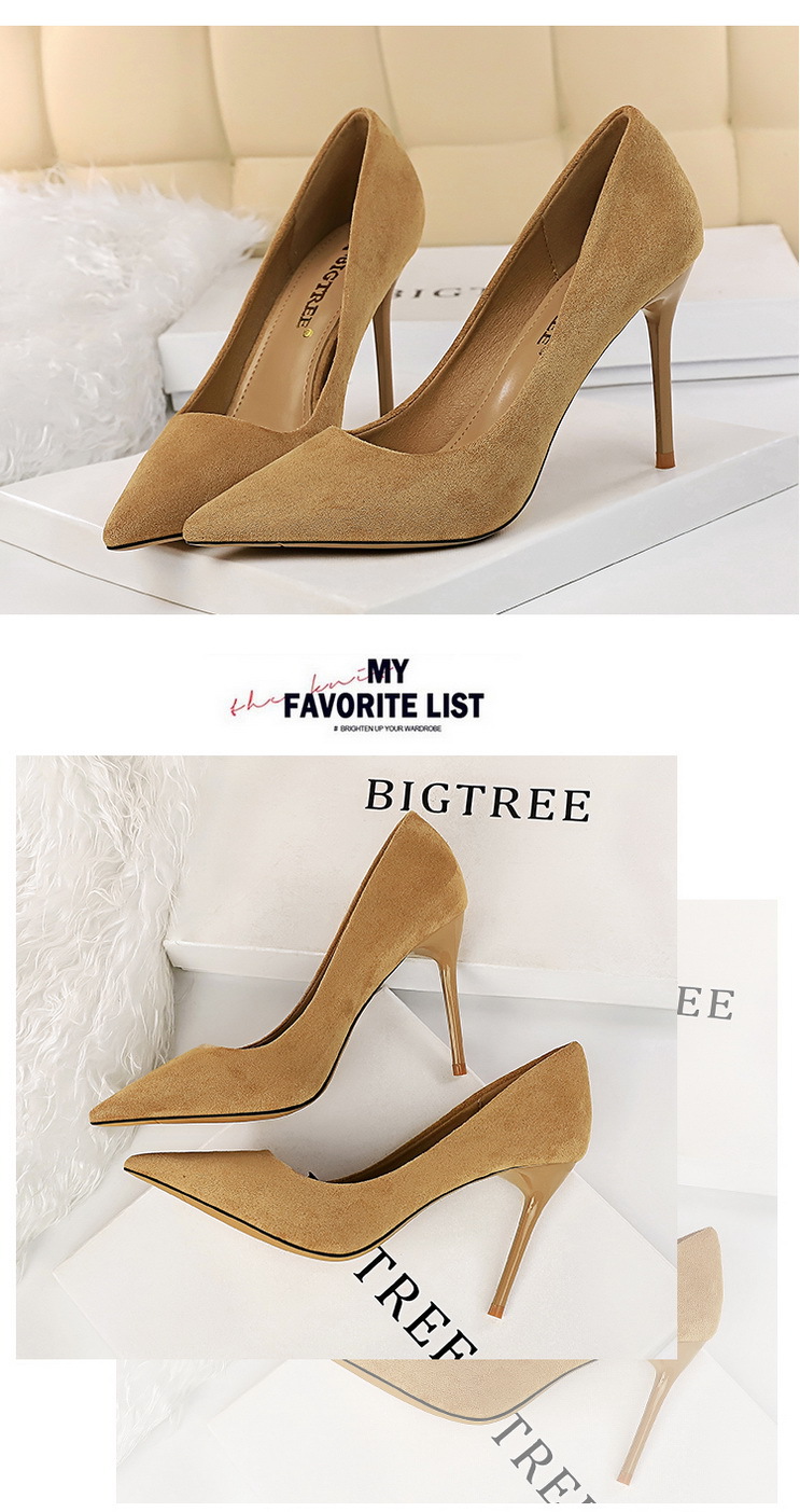 Women's Casual Elegant Solid Color Point Toe Pumps display picture 14