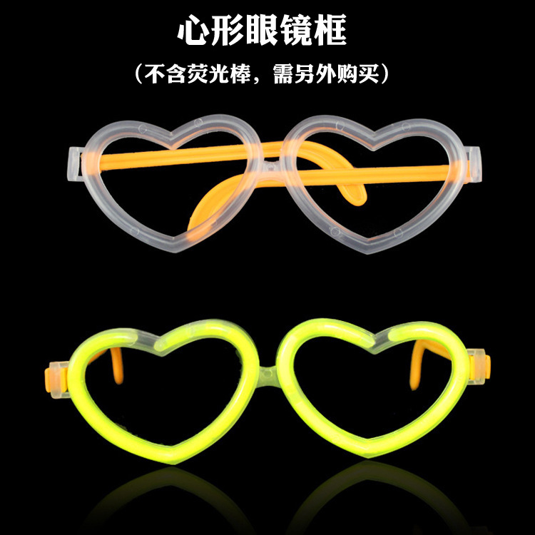 3637043380_1305139207