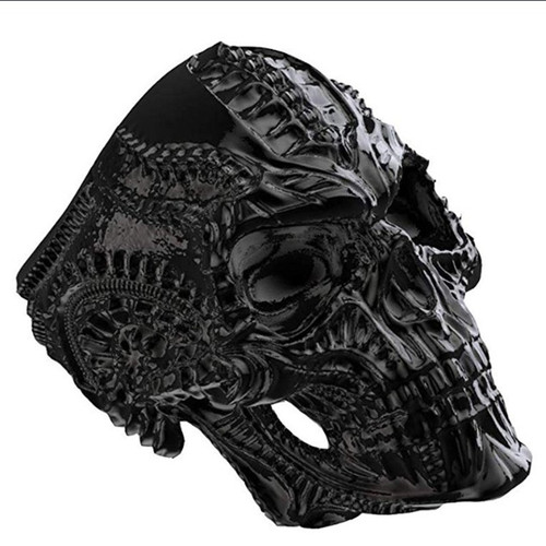 Euro-American alien skull design—perfect for biker enthusiasts, this bold stainless steel-inspired punk-style avant-garde men's skull ring exudes edgy charisma.