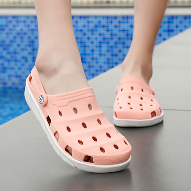 summer new pattern Crocs Korean Edition non-slip Half dragged student Beach shoes leisure time Tidal drag Baotou men and women Sandals