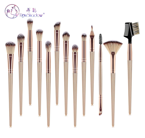 Brush, 13 pieces
