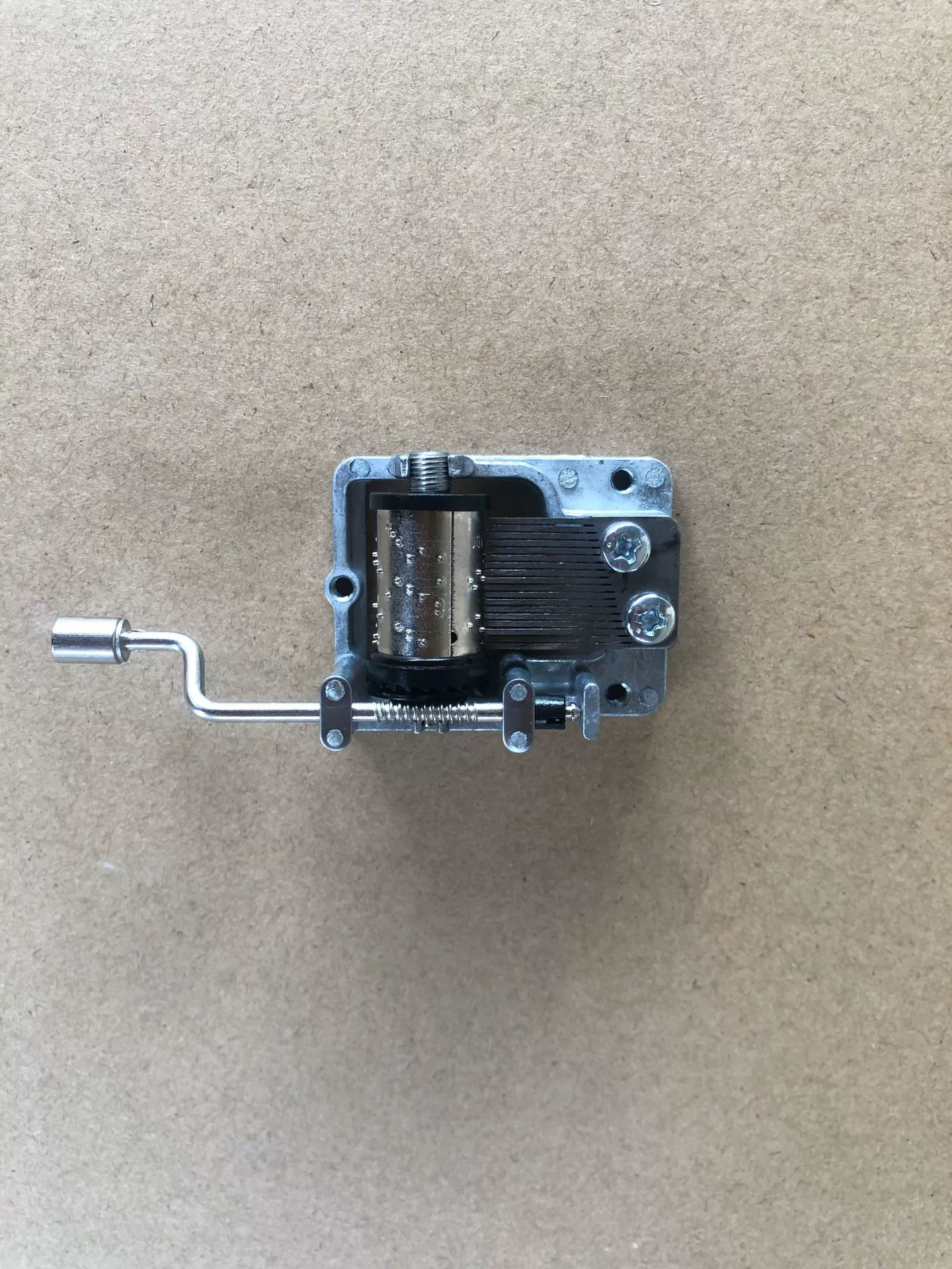 «Специальная распродажа за 3 доллара» Движение музыкальной шкатулки «Игра прав Гарри Поттера» с ручным приводом