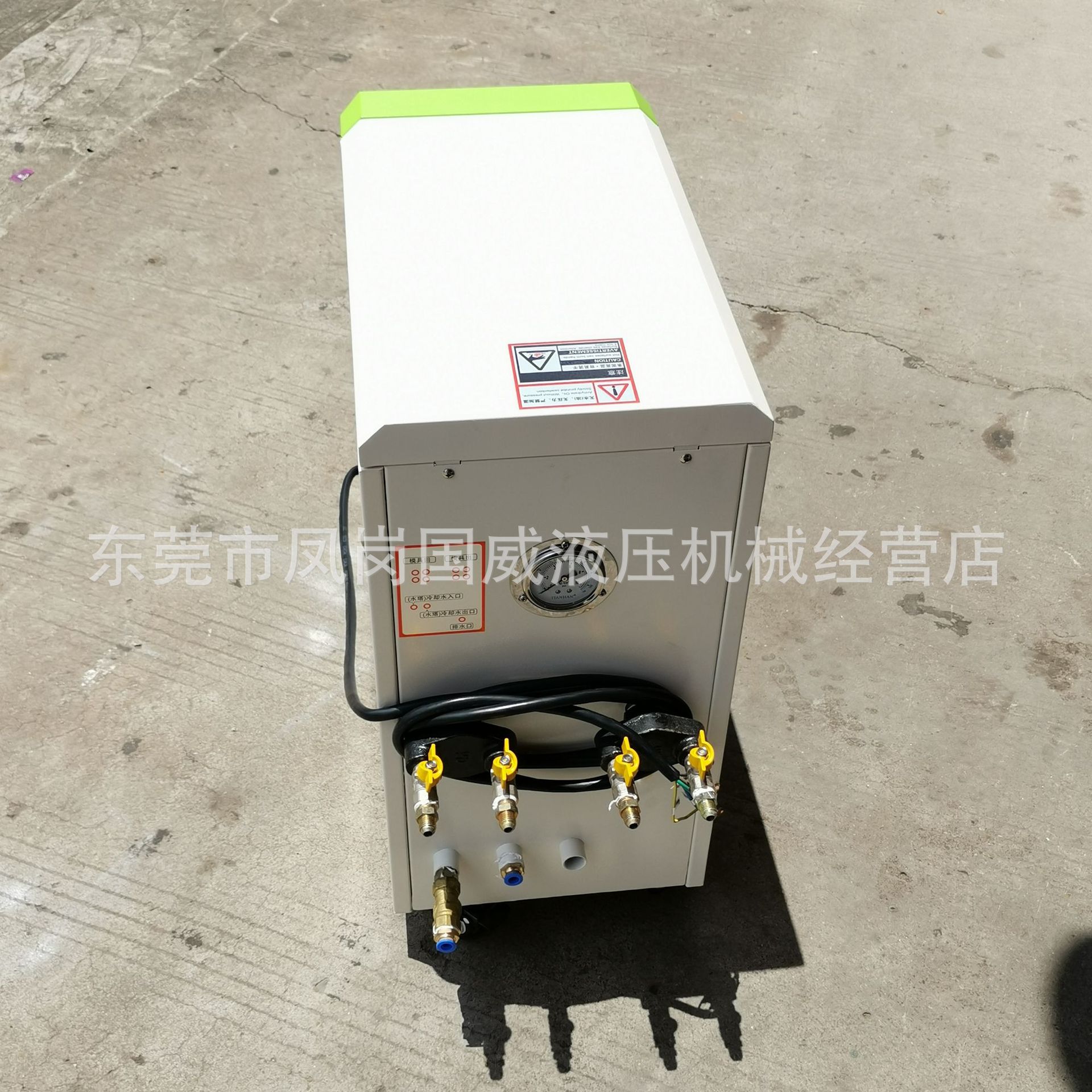 ����ֱ���ֻ�6KW��ˮʽģ�»� ע�ܻ�ˮ�»���� ģ�»����ư�