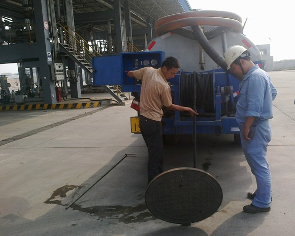 高压水管清洗车和小型管道疏通高压清洗机的区别 高压水管清洗车和小型管道疏通高压清洗机的区别