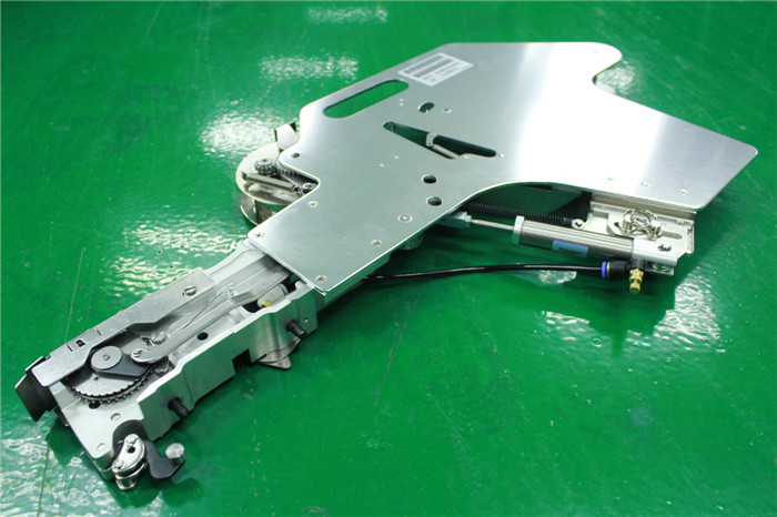 KW1-M4500-014 YAMAHA CL 24MM Feeder KW1-M4500-014 YAMAHA CL 24MM Feeder