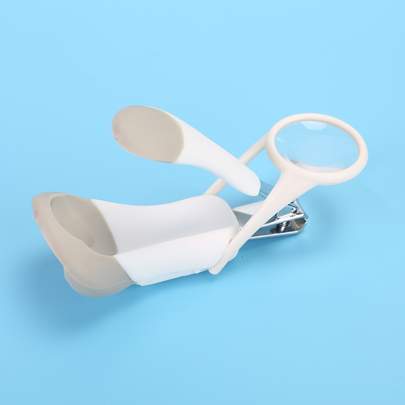 廠家直銷 嬰兒指甲鉗剪刀 安全軟梳子刷子寶寶衛(wèi)生護理工具散裝