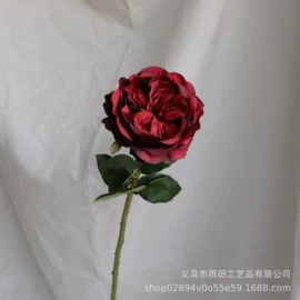 仿真花;仿真玫瑰;仿真枝叶和树