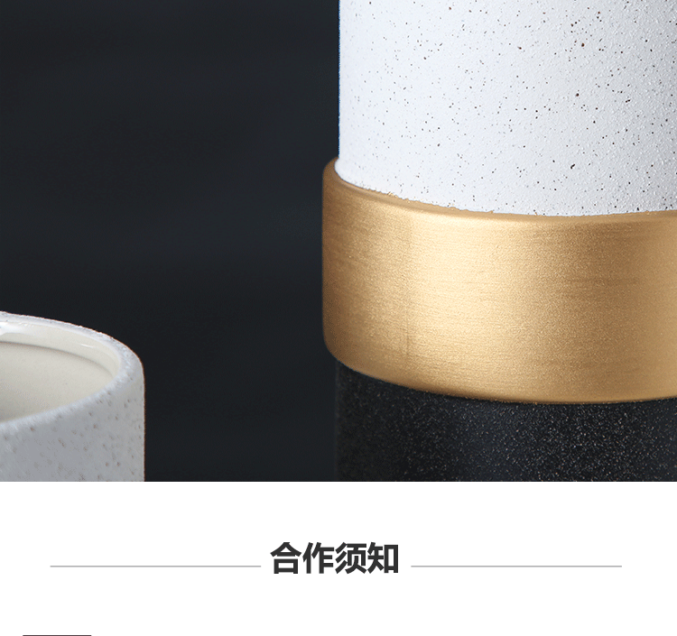 Golden circle vase_11.gif